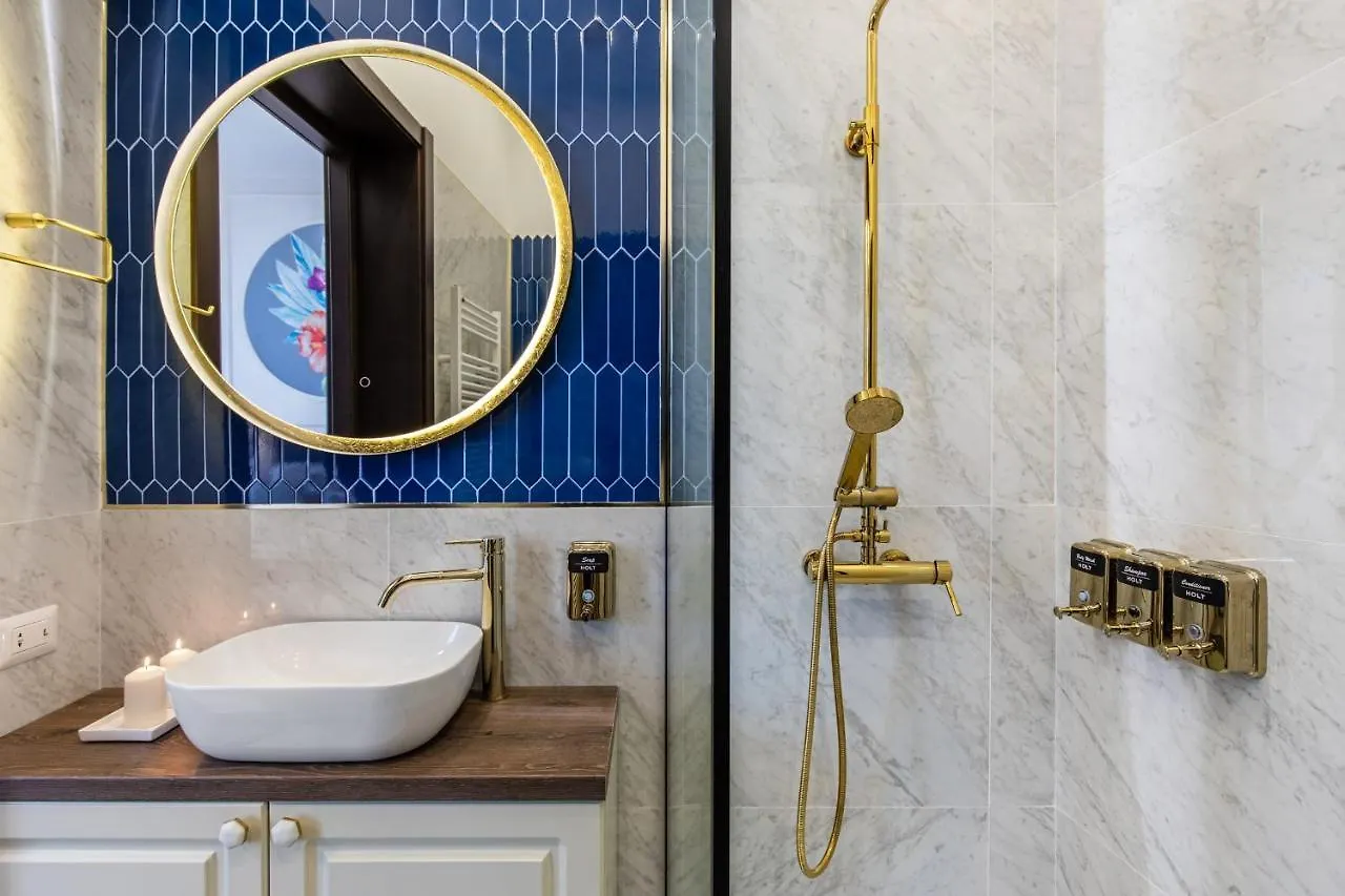 Inn Holt Old Town Luxury Suites Bucharest