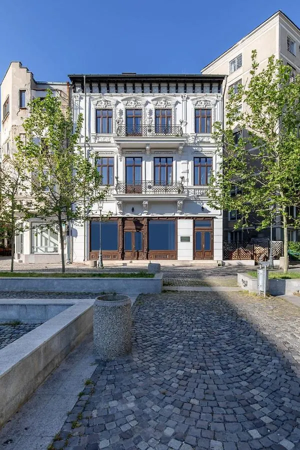 Holt Old Town Luxury Suites Bucharest
